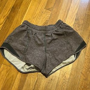 Lululemon size 6